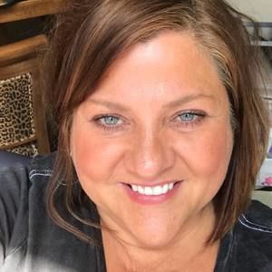 Meet your Posher, Kelli